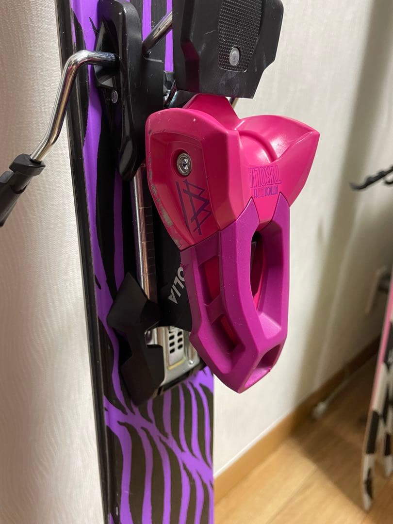Volkl Revolt 86 156cm Tyrolia Attack 11付