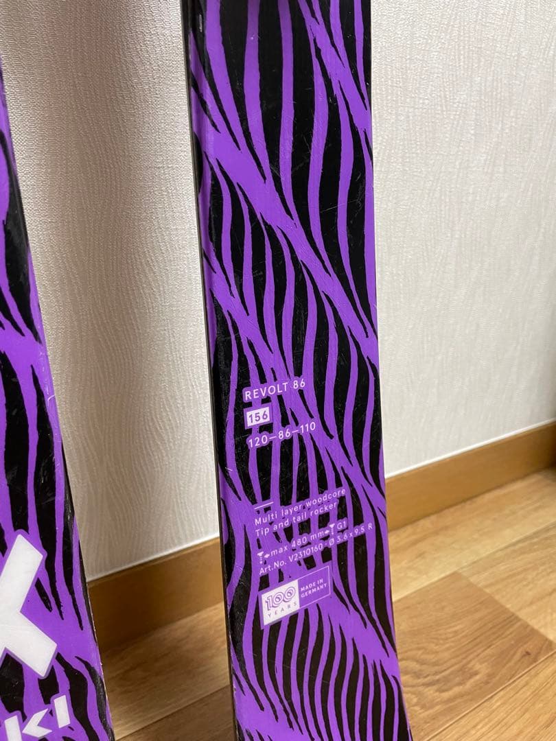 Volkl Revolt 86 156cm Tyrolia Attack 11付