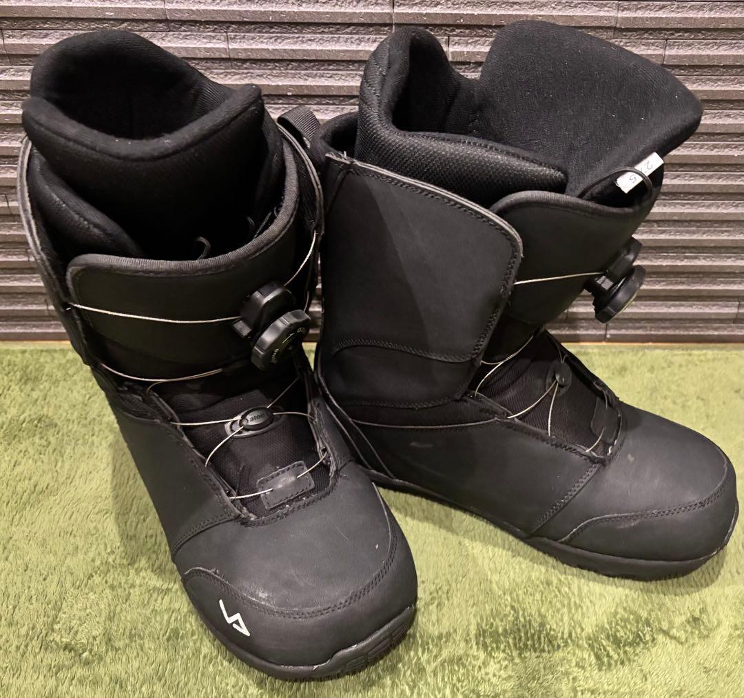 【中古】スノーボードブーツ　27.5