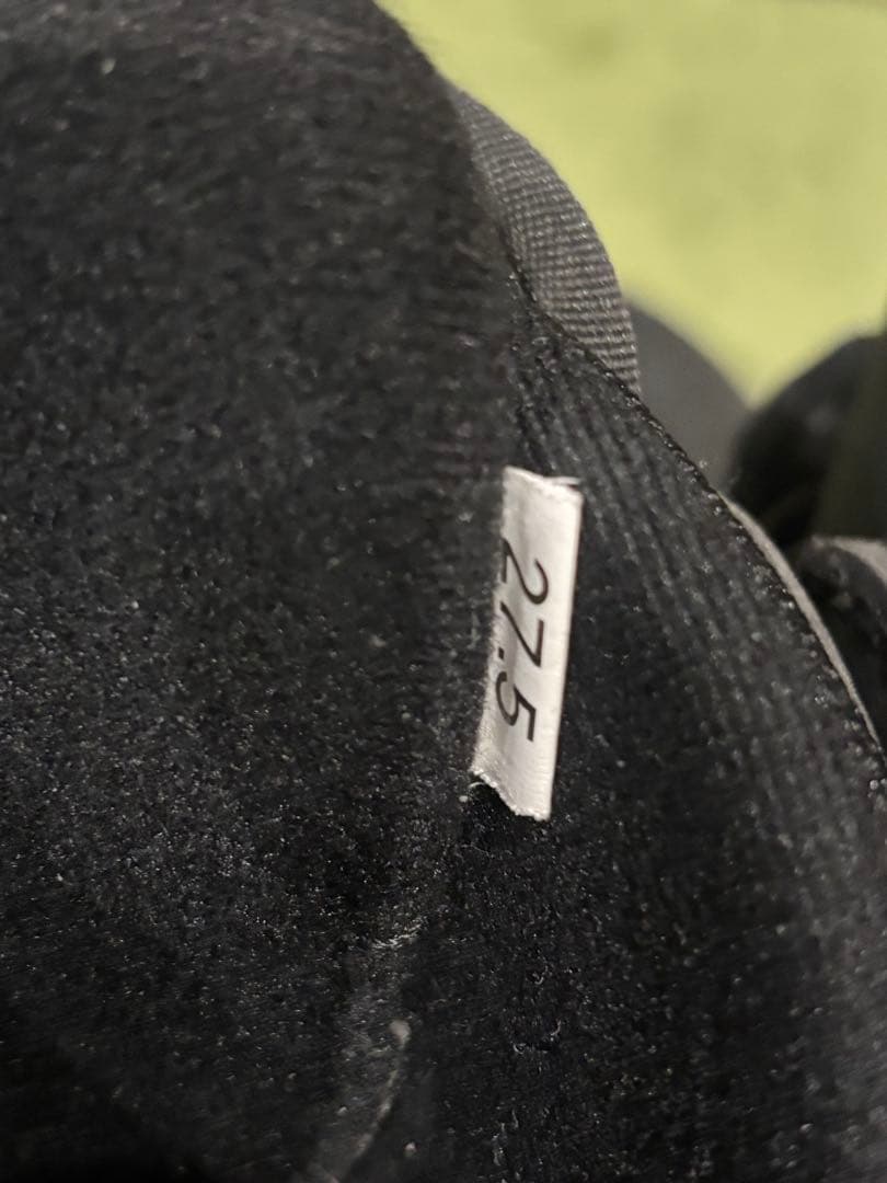【中古】スノーボードブーツ　27.5