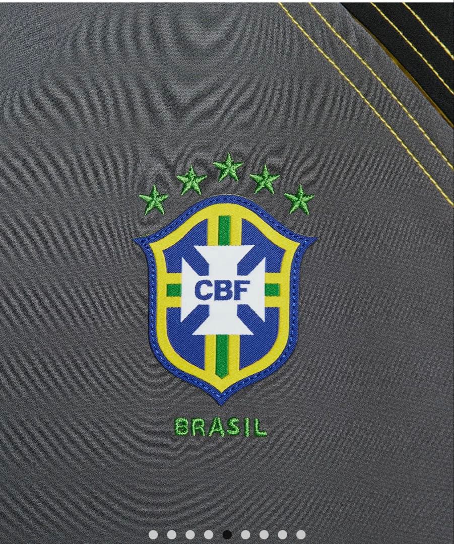 サッカーブラジル代表 リイシュー トラックジャケット　25シーズン　XL