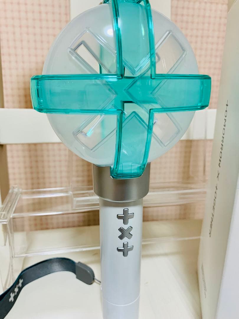 TXT ペンライトOFFICIAL LIGHT STICK 2