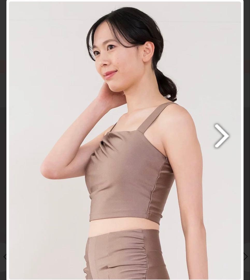 【SUKALA】シャインストレッチアシンメトリーブラトップ　Mサイズ