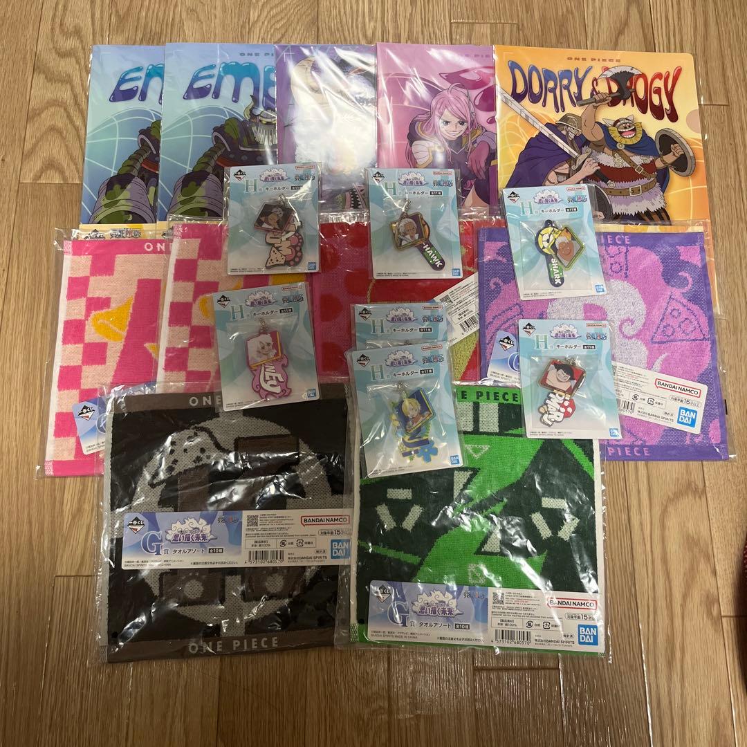 ワンピース一番くじ思い描く未来 B、C✖️2体、D、E、ラストワン賞、おまけ付き