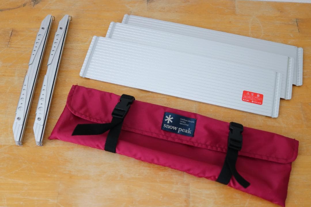 【中古・個人出品】スノーピークソロテーブルBAJA400 SLV-001（廃盤）