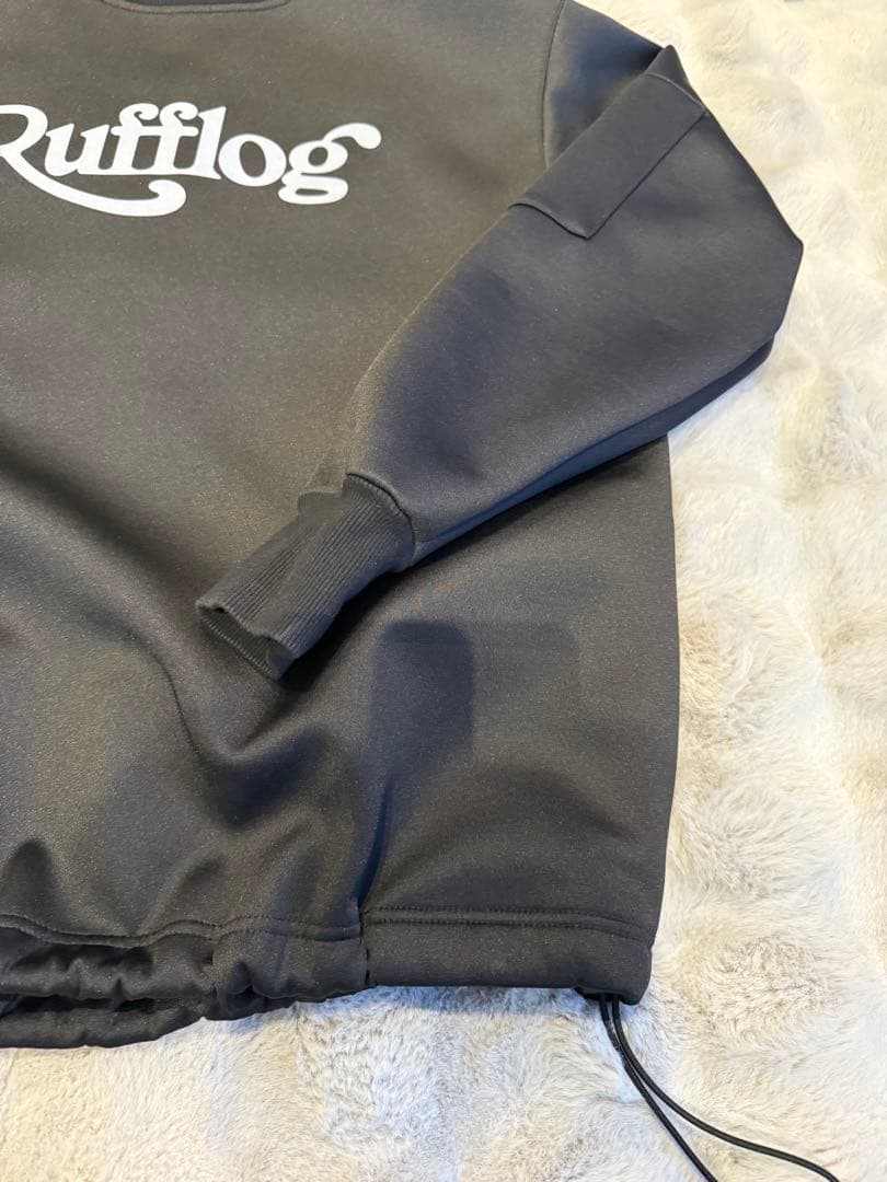 ク*ロ様 完売品　RUFFLOG NOT JUST ONE プルオーバー