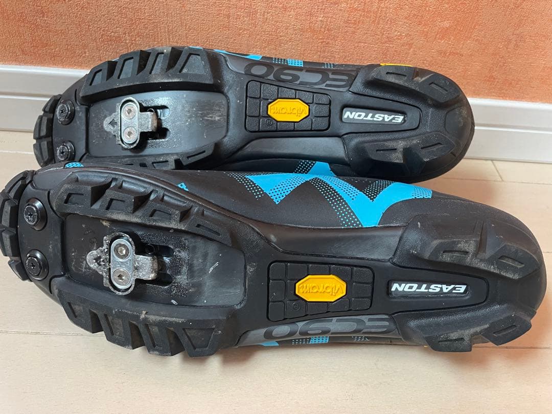 ジロGiro empire VR90 サイズ46 ブルーリフレクトSPDシューズ