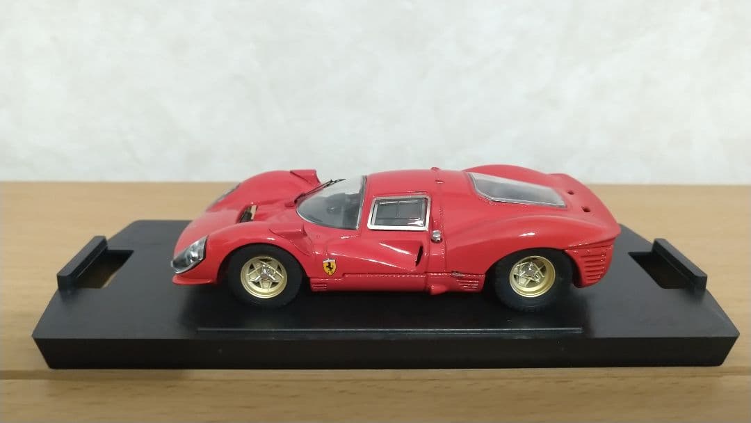 フェラーリ 330 P4と412 P4 1/43ミニカーセット