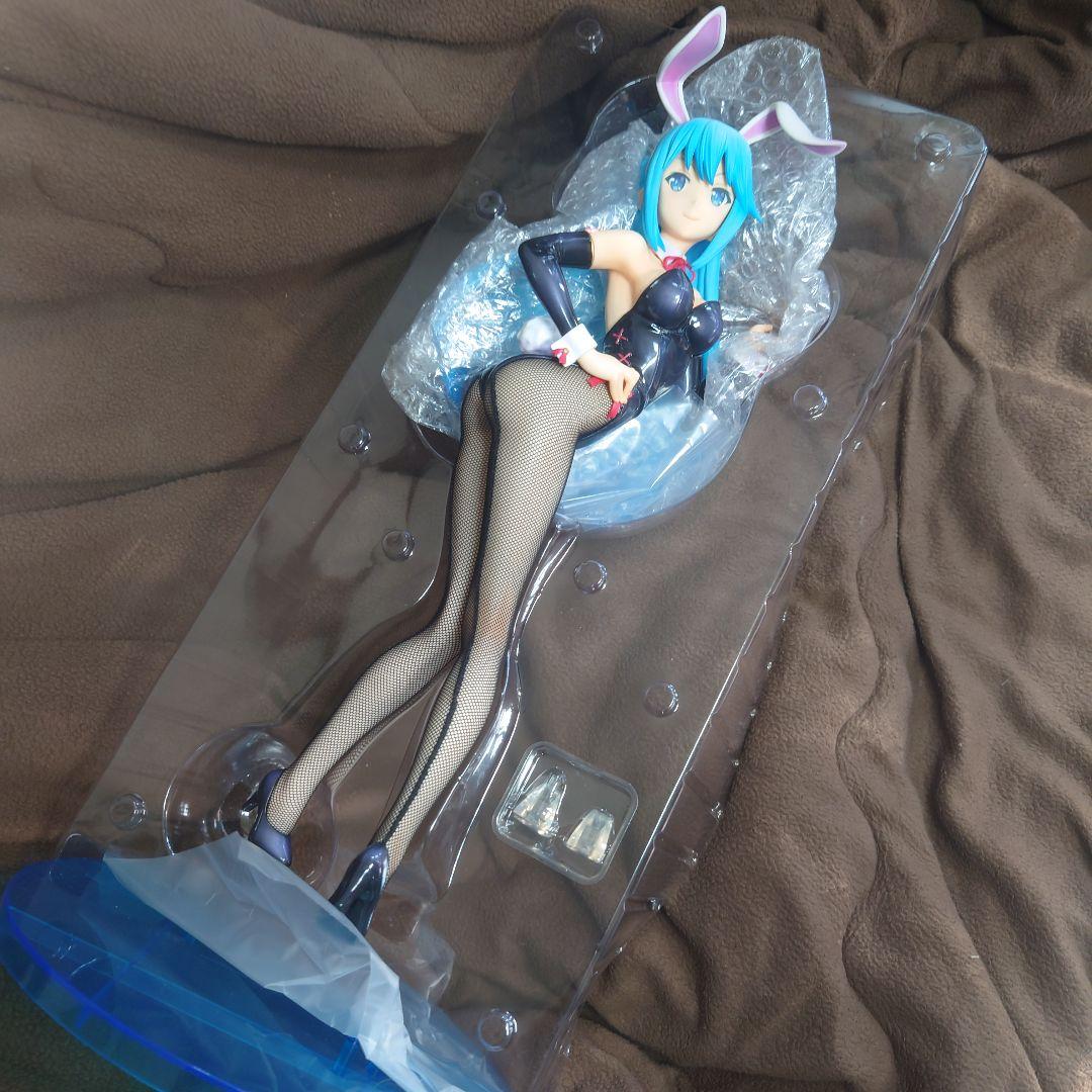 フリーイング★美品アクア バニーVer.★このすばフィギュア送料無料