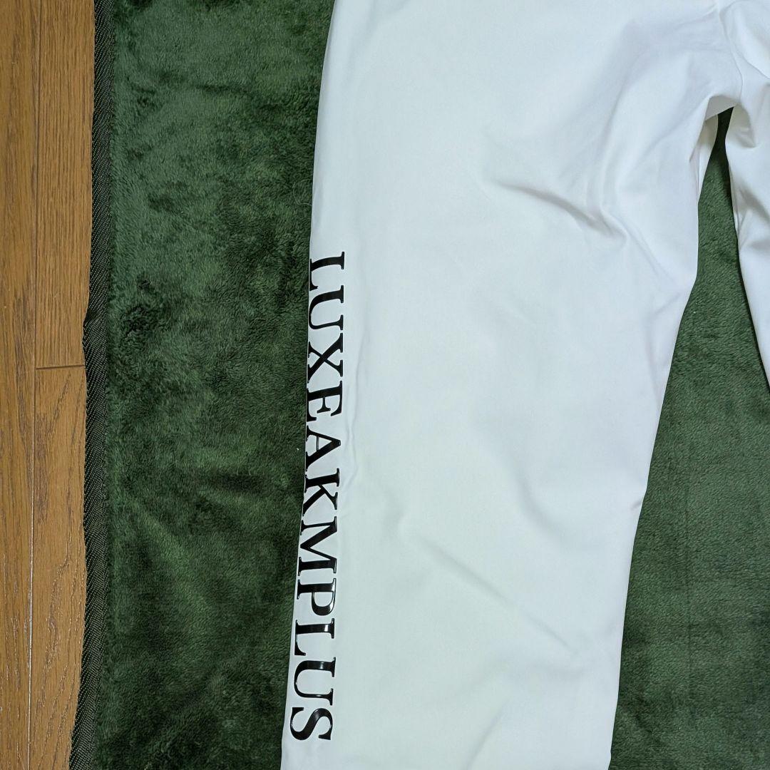 【新品】LUXEAKMPLUS 防風サイドロゴスラックスパンツ XLサイズ