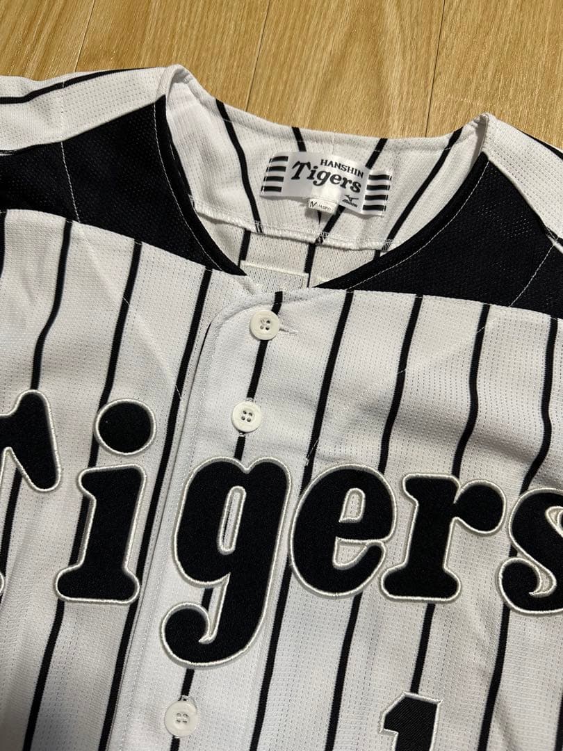 阪神タイガース 鳥谷敬 ユニフォーム Mサイズ　背番号1