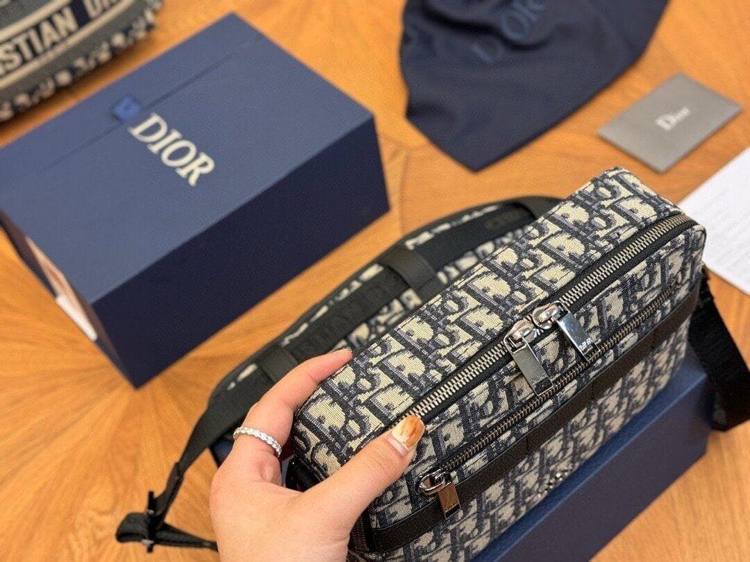 Dior 極希少✨モノグラム ショルダーバッグ