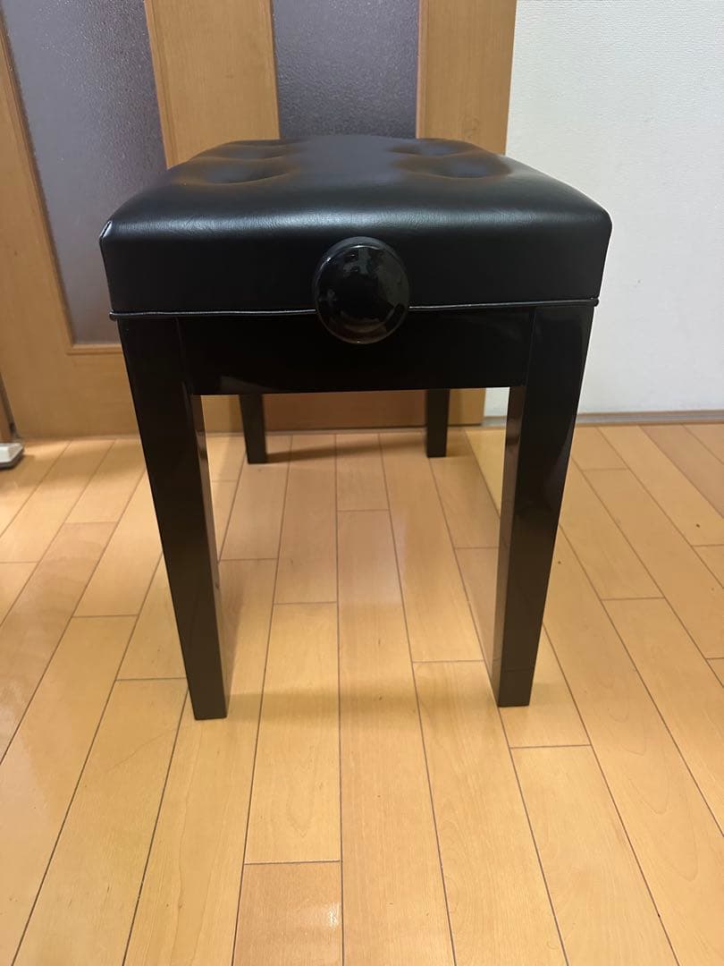 ピアノ用高低角椅子黒(YAMAHA)