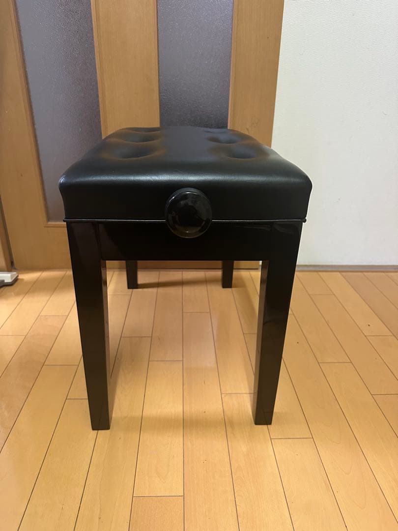 ピアノ用高低角椅子黒(YAMAHA)