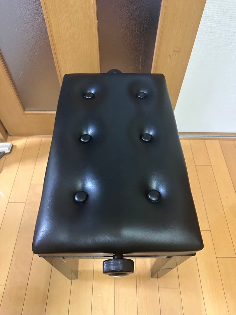 ピアノ用高低角椅子黒(YAMAHA)