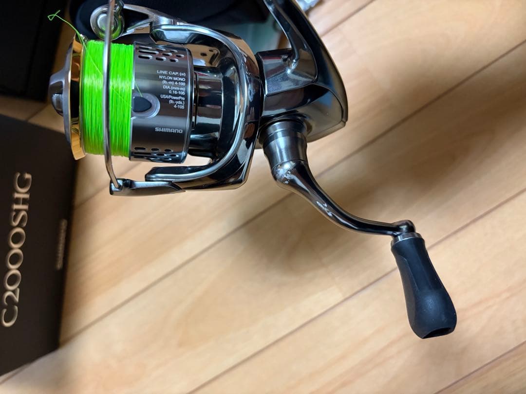 SHIMANO スピニングリール 18ステラC2000SHG