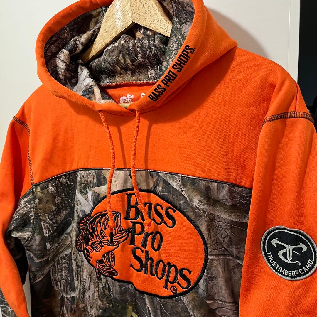 Bass Pro Shops 刺繍ロゴ バスプロショップ パーカーS