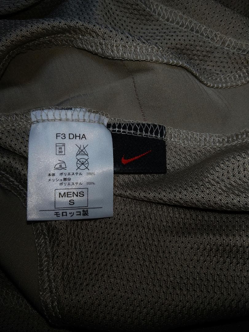 Nike FC Barcelona ベージュ アウェイ シャツ Sサイズ