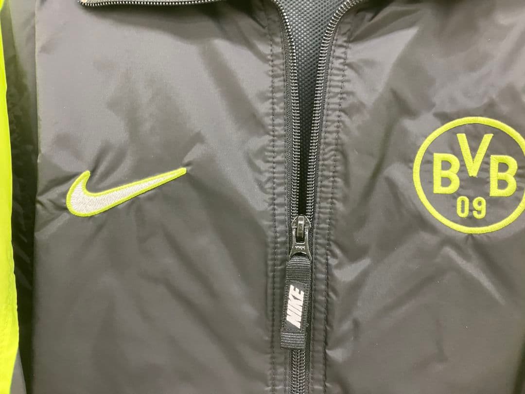 97-98 ドルトムント　NIKEオフィシャル　当時物　ウィンドブレーカー