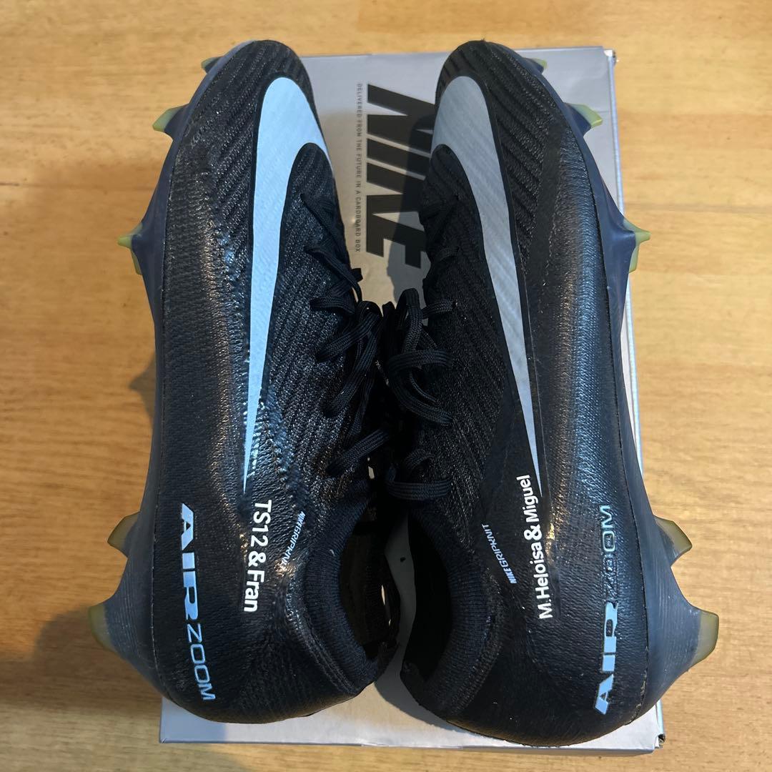 Nike マーキュリアル サッカースパイク
