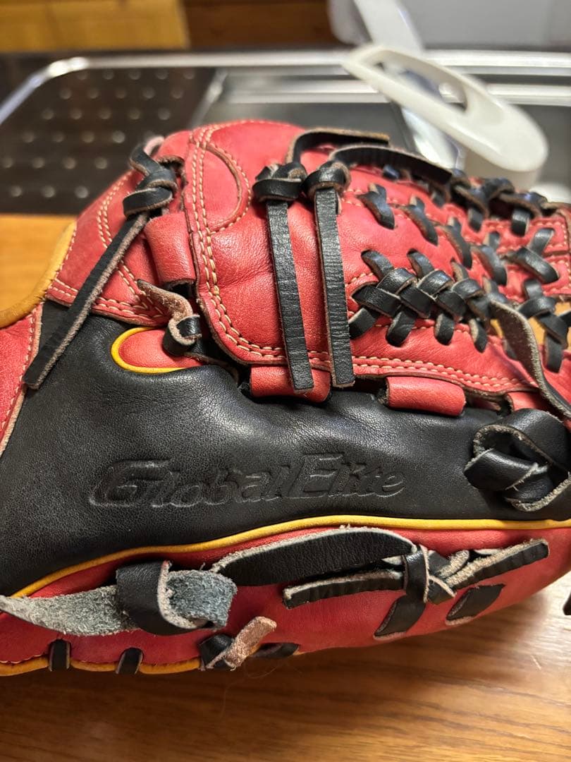 Mizuno レザーグローブ レッド/ブラック