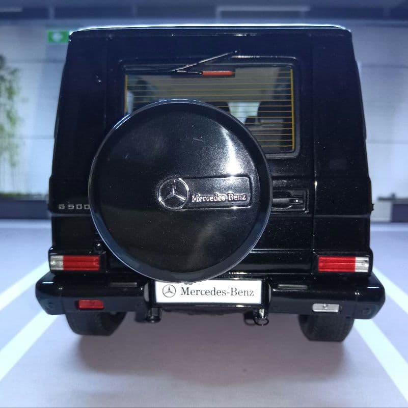 ジャンク オートアート 1/18メルセデスベンツ G500 WAGON