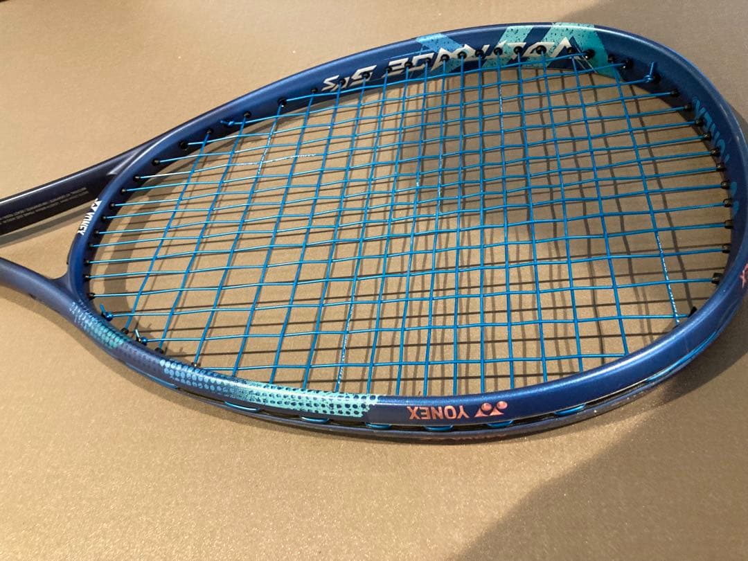 店頭試打ラケット　YONEX ボルトレイジ5VS 希少な　UXL0 ケース付き