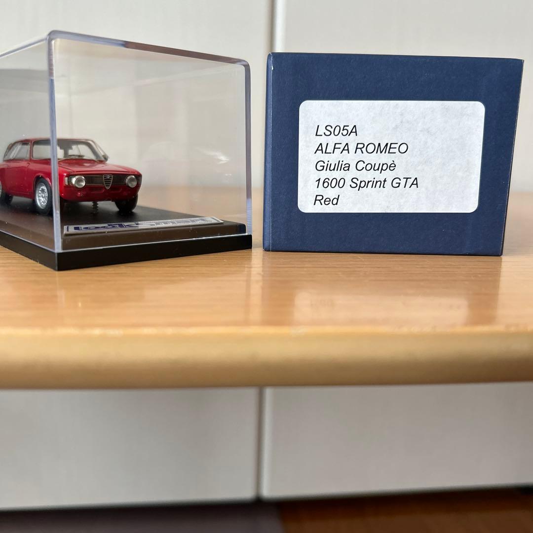メイクアップ 1/43 ルックスマート アルファロメオ 1600 GTA レッド