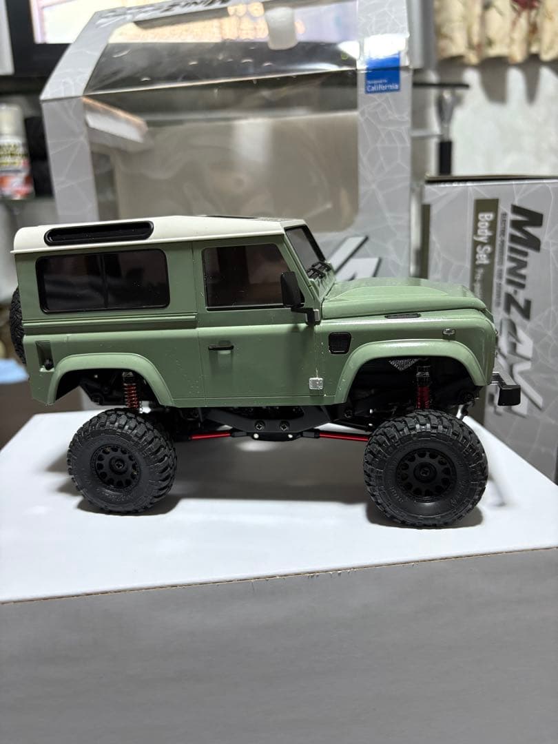 ミニッツ4×4