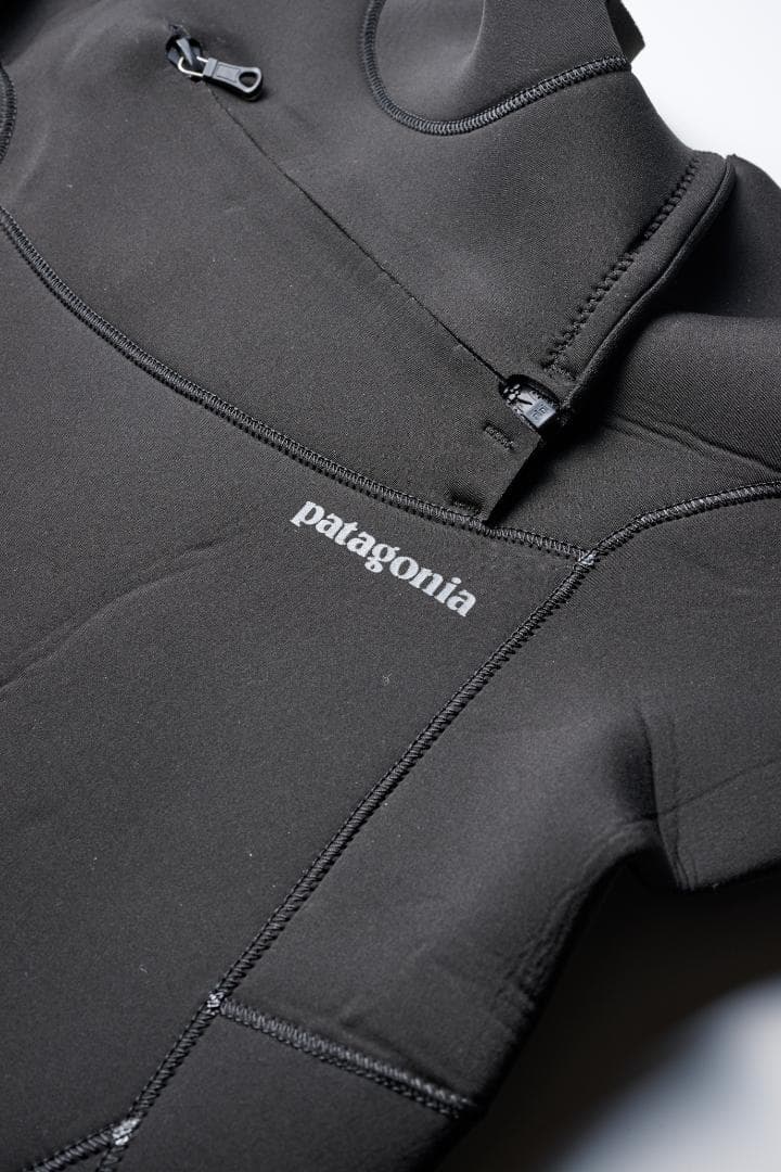 patagonia メンズ・R3 フロントジップ・フルスーツ　Lサイズ