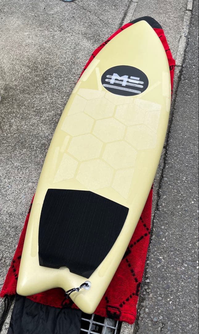 Mick Fanning KUMA Fish 5'6\"湘南手渡し限定