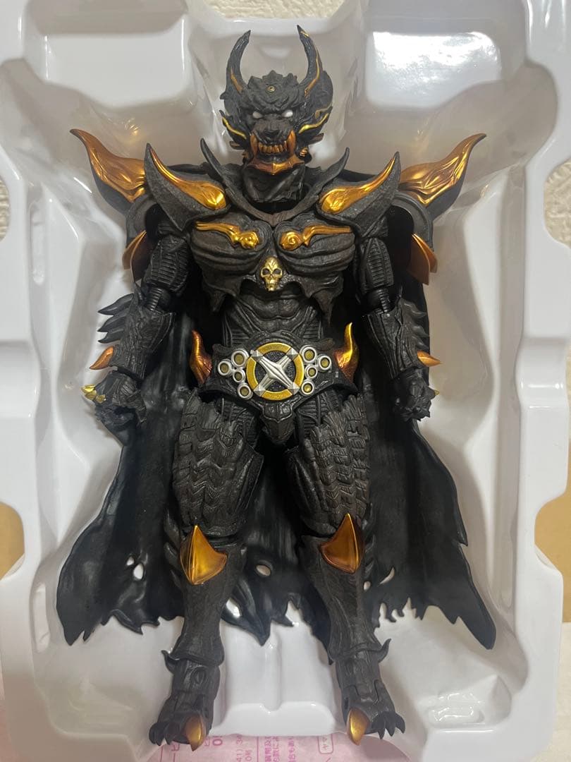 S.H.Figuarts 真骨彫製法　暗黒騎士　キバ　牙狼
