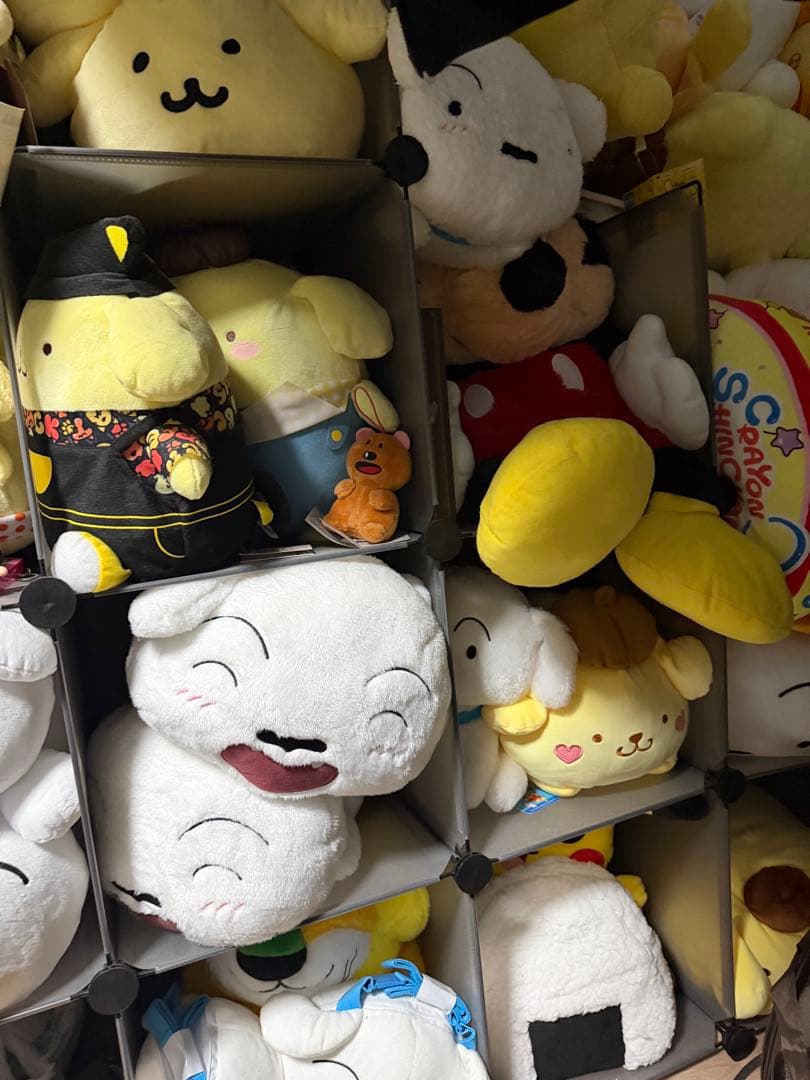 シロ　ポムポムプリン　サンリオ　クレオンしんちゃん　ぬいぐるみ　大量まとめ売り