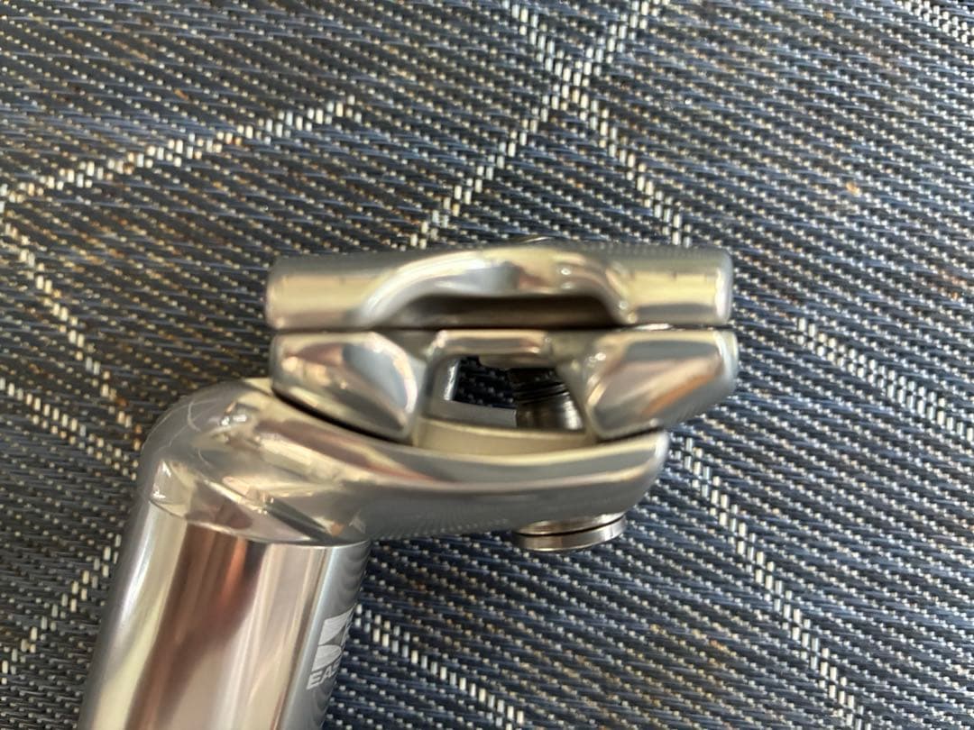 Dura Ace 25周年記念　シートポスト