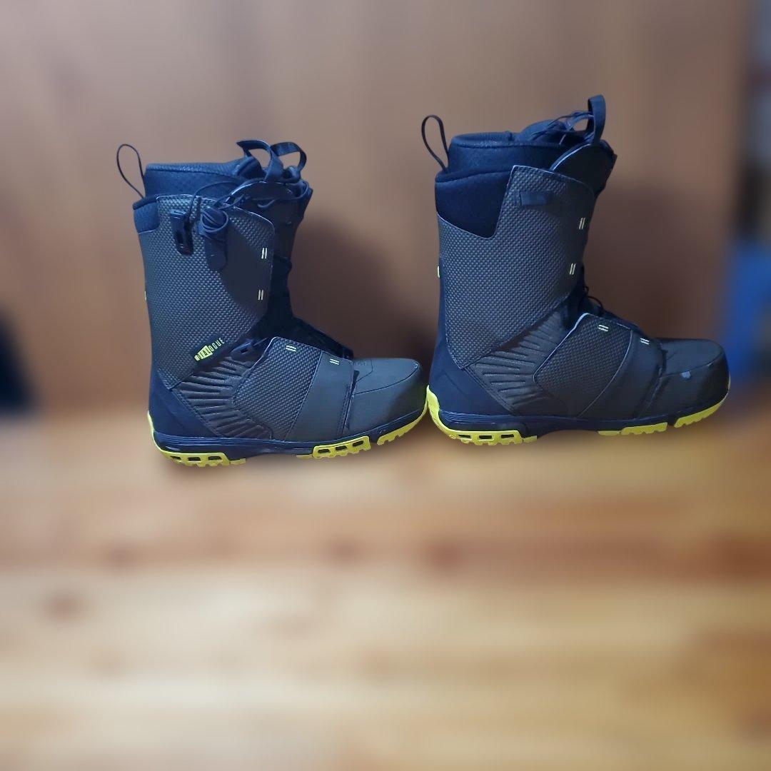 SALOMON スノーボードブーツ 27.5cm! 26137