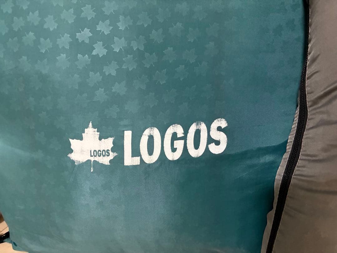 最終値下げです⭐️すぐ発送⭐️LOGOS ミニバンぴったり 寝袋 ロゴス
