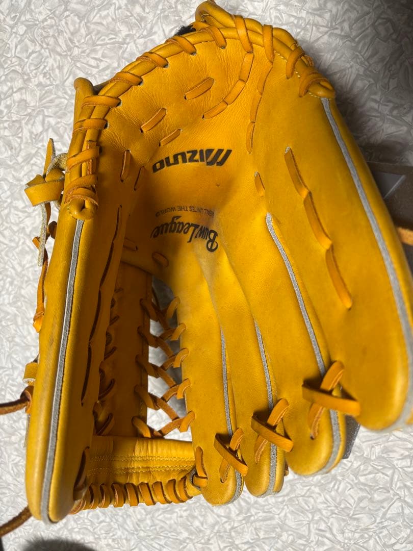 Mizuno Bull League グローブ イエロー