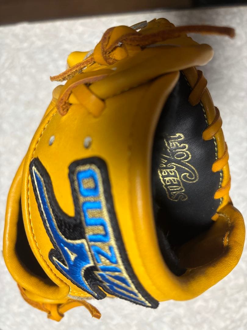 Mizuno Bull League グローブ イエロー