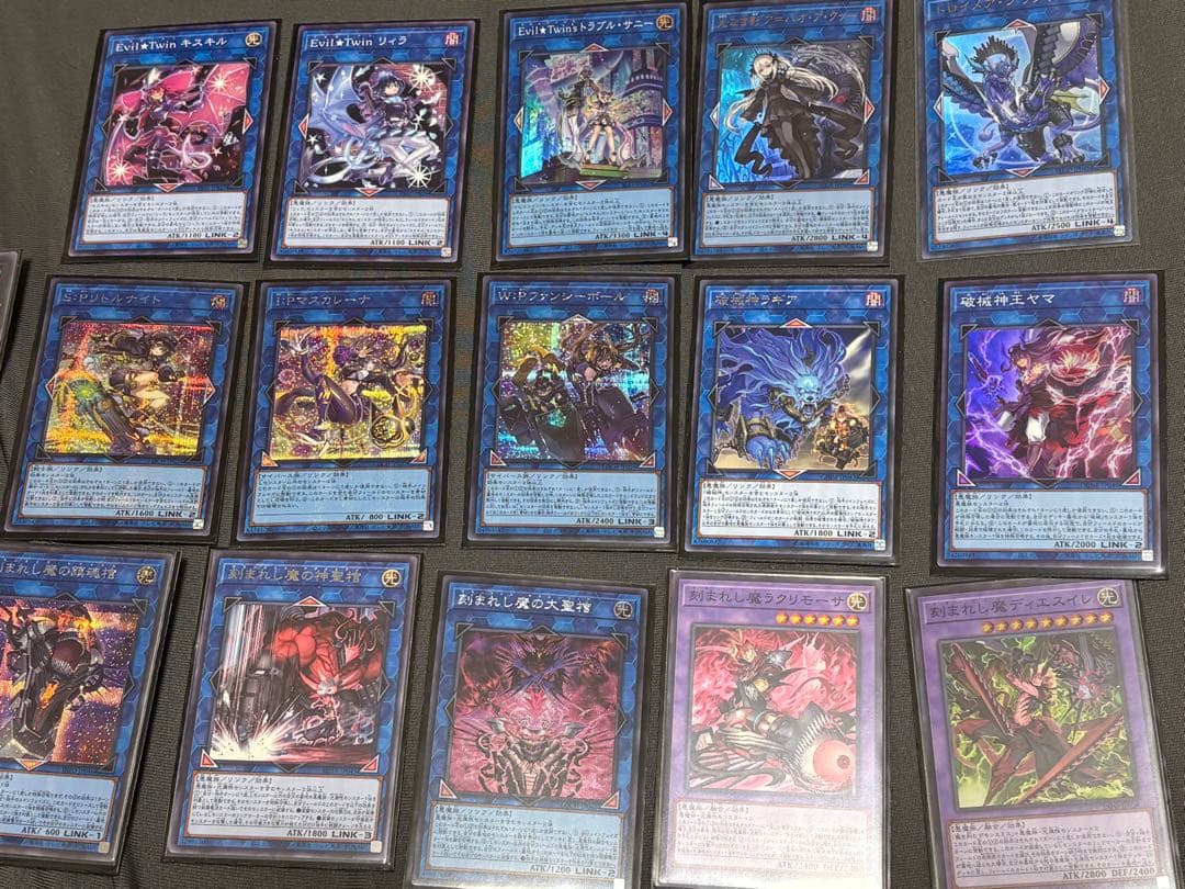 遊戯王　イビルツインデッキ+予備パーツ