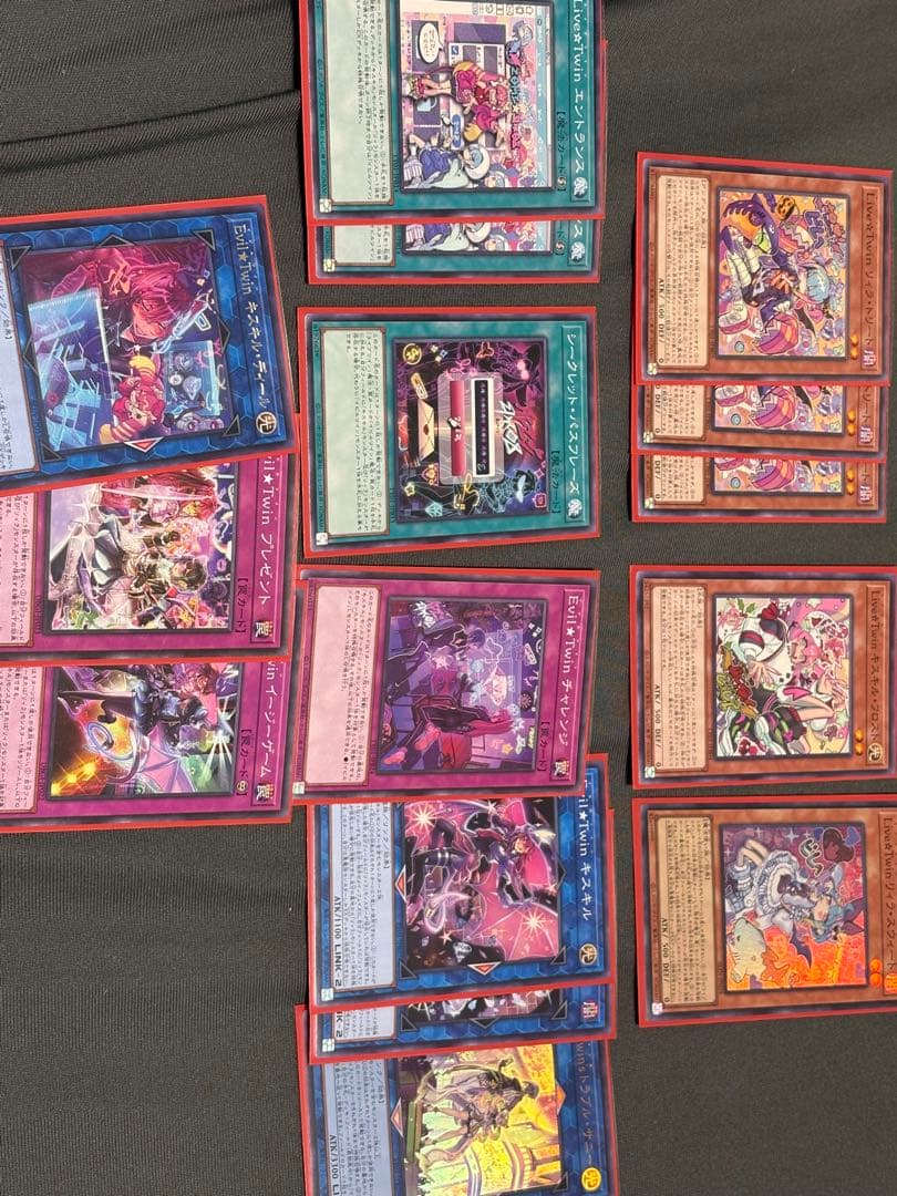 遊戯王　イビルツインデッキ+予備パーツ