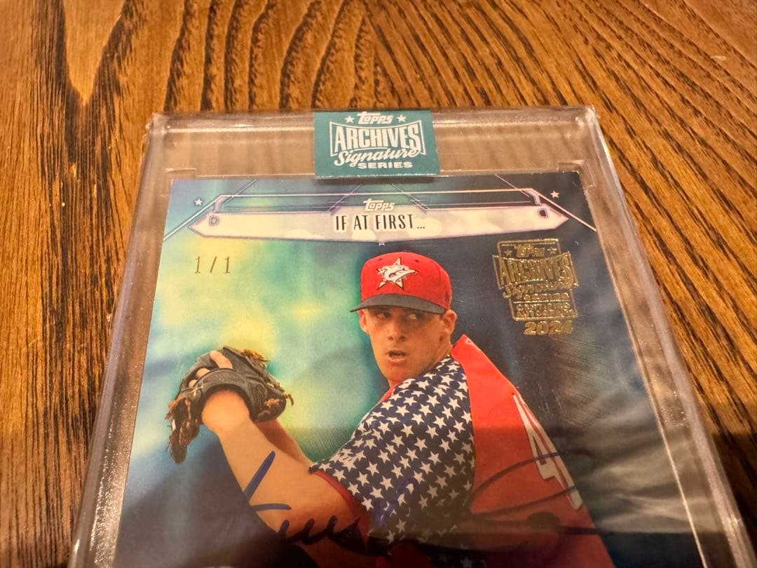 topps アーロン・ノラ 直書きサイン 1of1