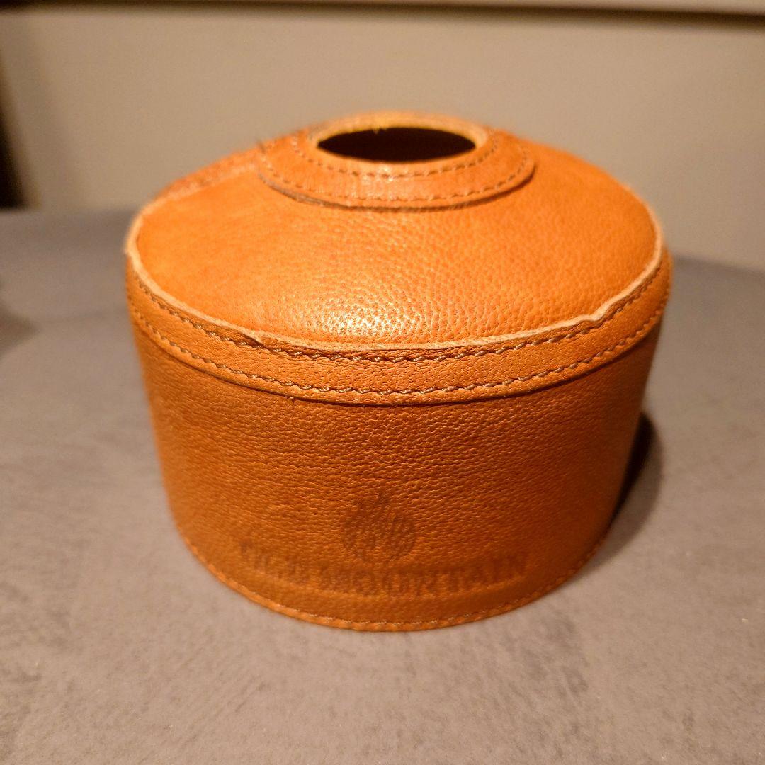 じ*兄様 MOLDS TOKYO 限定　OD缶カバー　ブラウン