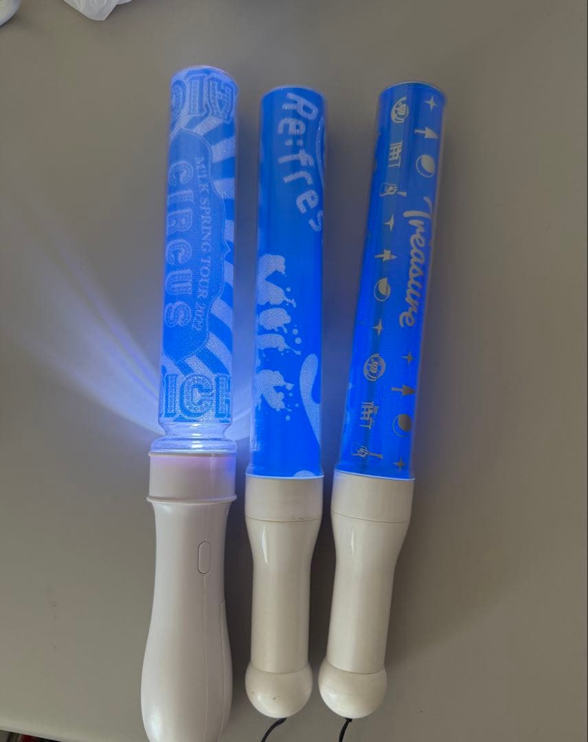 塩﨑太智ペンライト、ぬいぐるみ