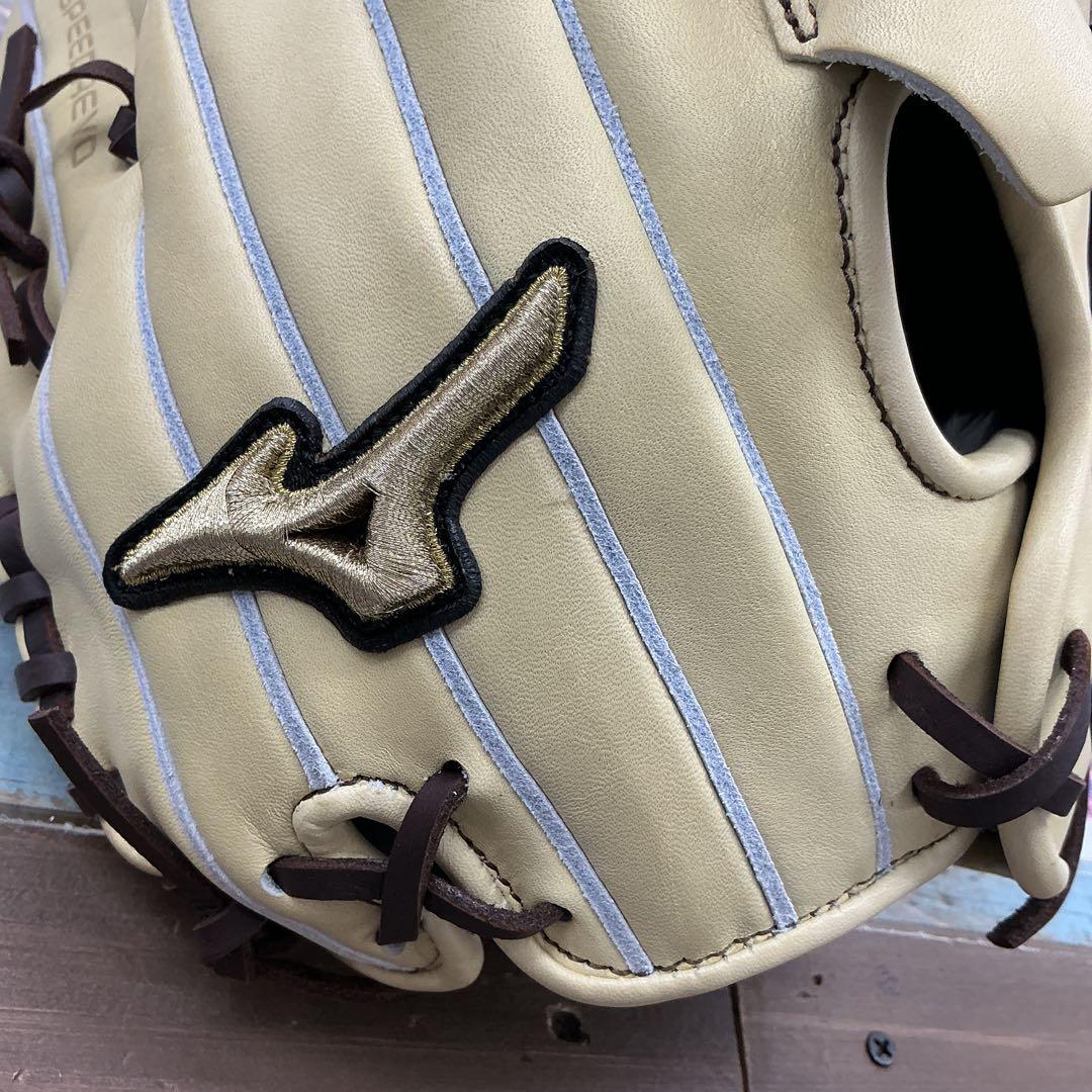 Mizuno Global Elite 軟式投手用グローブ