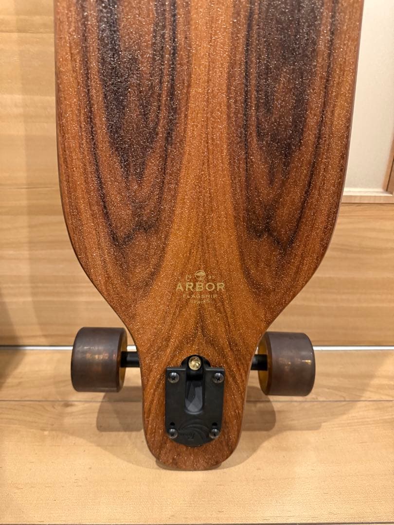 スケートボード ARBOR SKATEBOARDS FLAGSHIP AXIS40