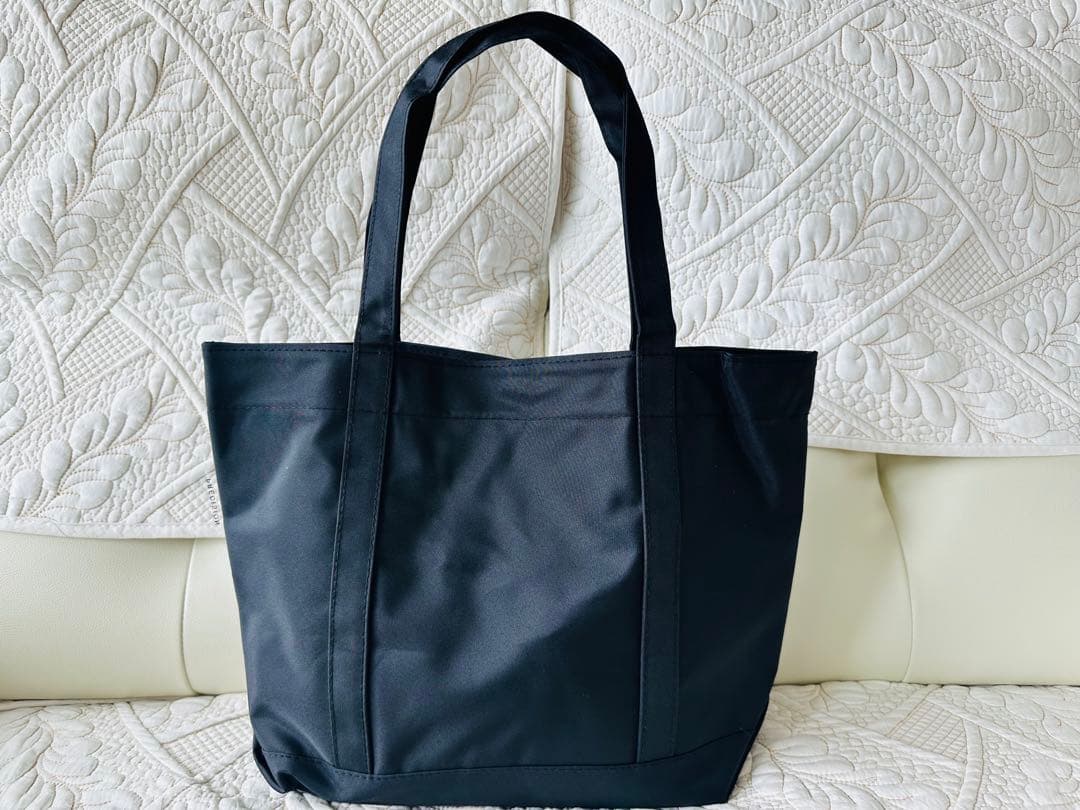 CHANEL トートバッグ　ノベルティ　スパンコールナイロン　ブラック