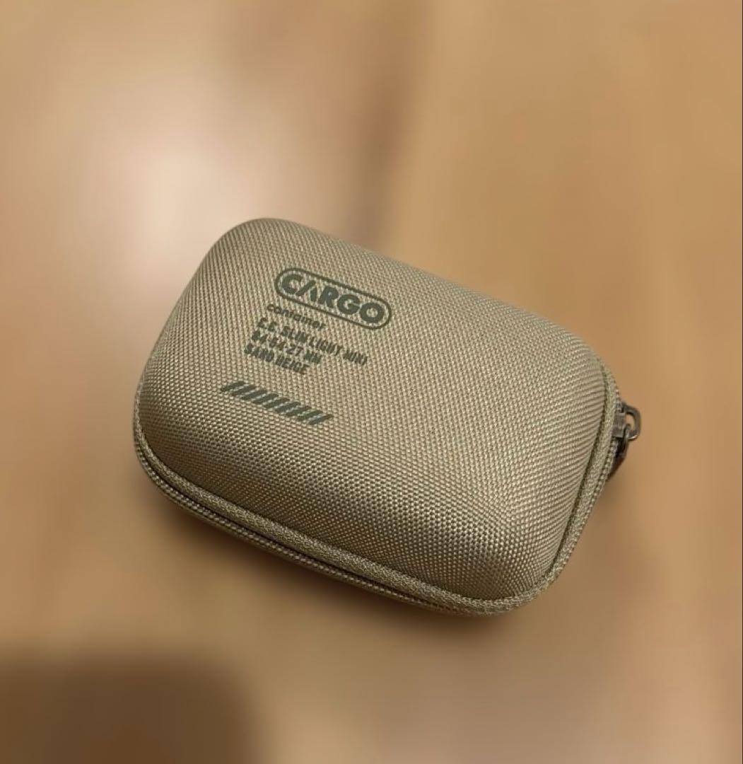 新品‼️CARGO✨SLIM LIGHT MINI✨SANDBEIGE