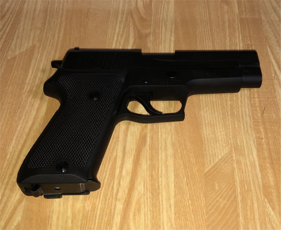 自衛隊 9mm拳銃 HEAVY WEIHT ver2ガスガン SIG P220