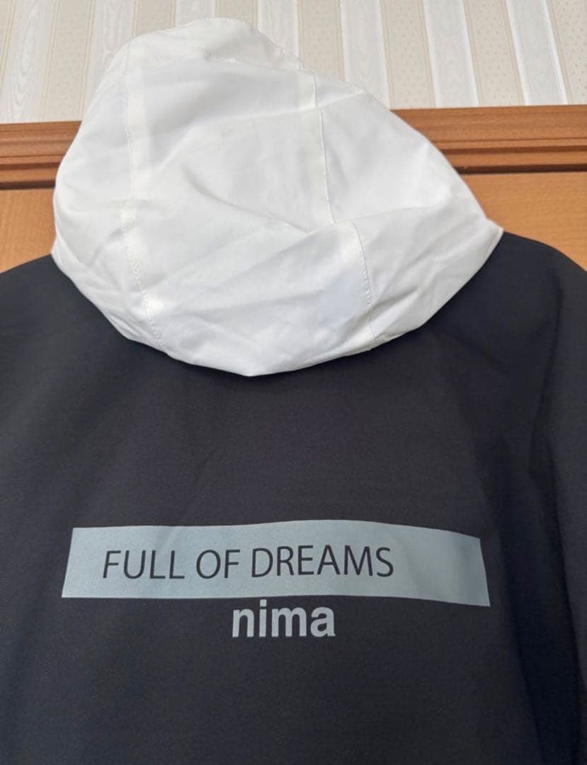 未使用・タグ付きnima 上下セット 子ども用 ブラック セパレートスノーウェア