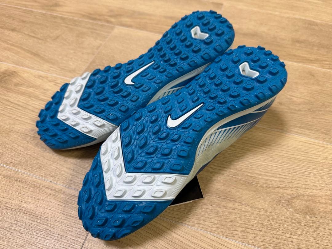 【新品未使用タグ付き】Nike ズームヴェイパー 16PRO TF